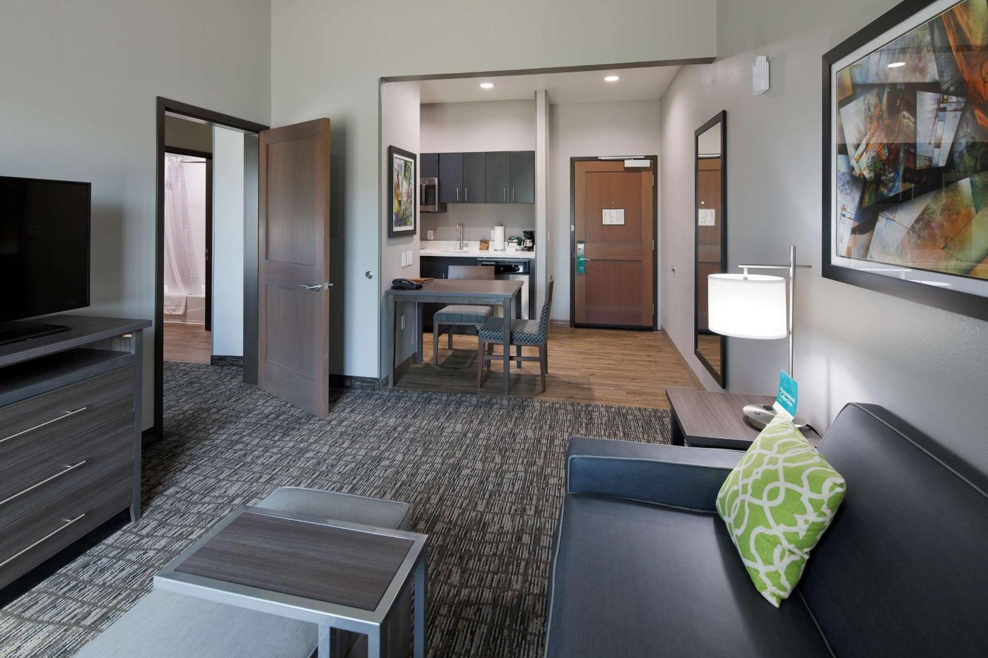 Homewood Suites By Hilton Topeka Exterior foto